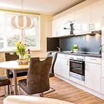 Meeresblickresidenzen Ferienwohnung Nr 12 Mit Sauna- Und Schwimmbadnutzung Im Ahoi Sellin